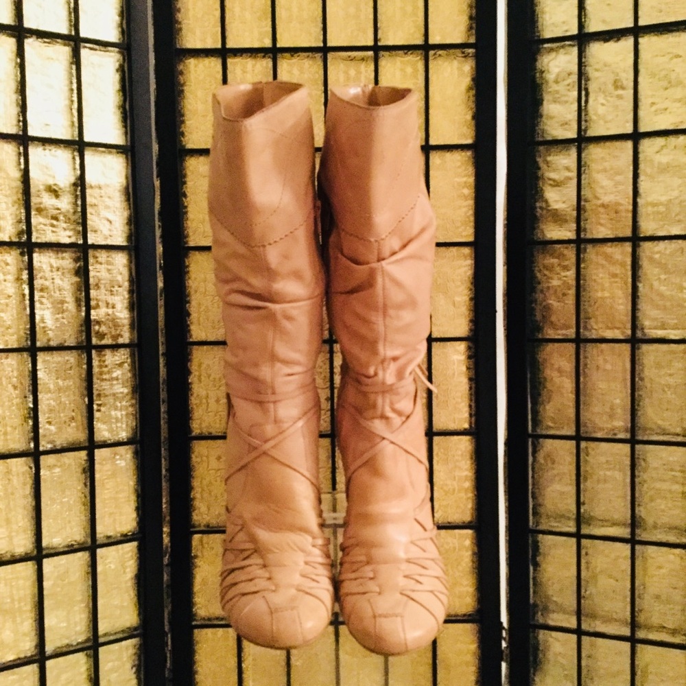Bronx Knee-High Tan Leather Boots